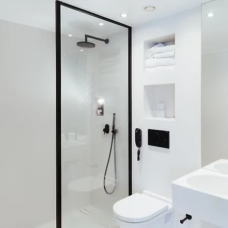 Hotell Periscope Aten