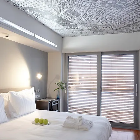 Hotell Periscope Aten