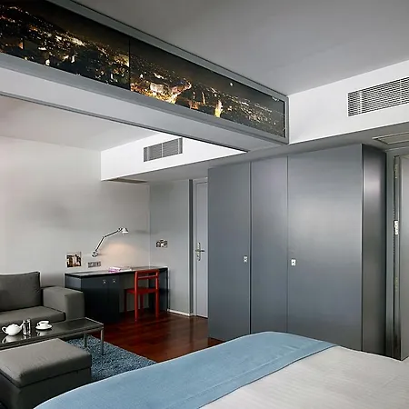 Periscope Hotell 4*