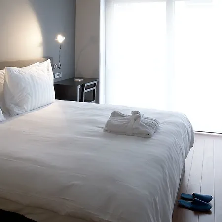 Periscope Hotell