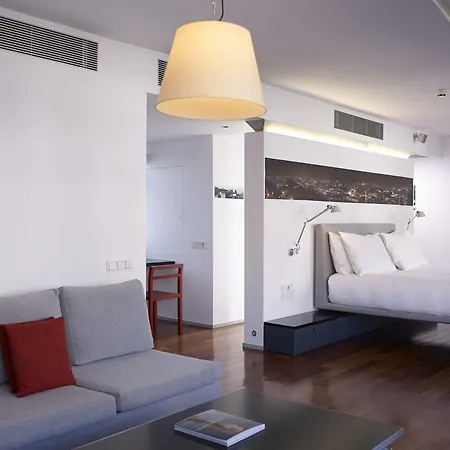 Periscope Hotell 4*